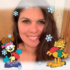 Meet your Posher, Elvira